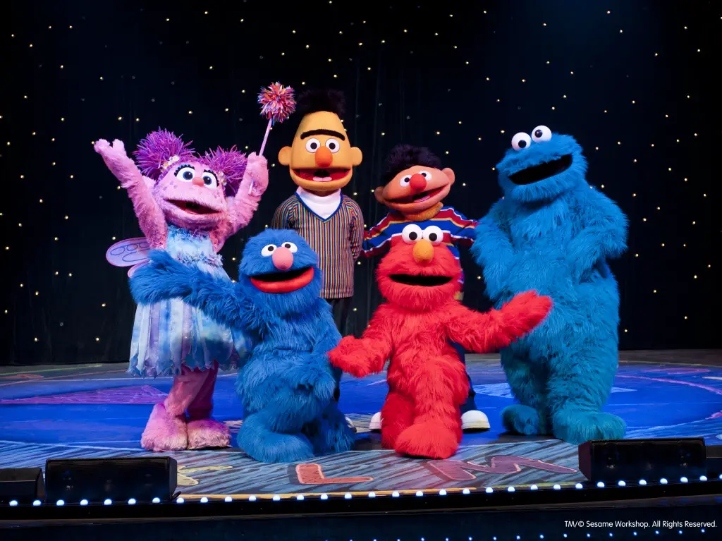 Elmo live