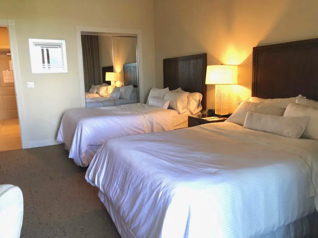 5 Reasons to Stay at the Westin Cape Coral At Marina Village