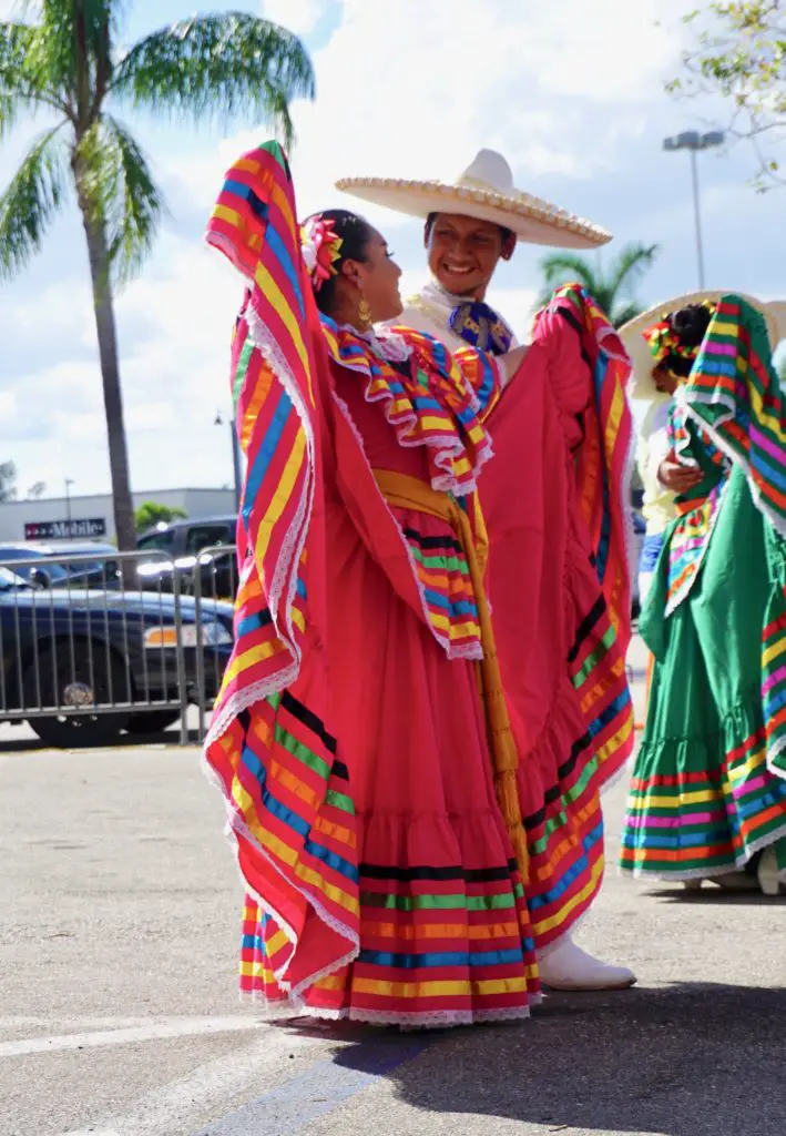 Dia de los Muertos Event at Edison Mall