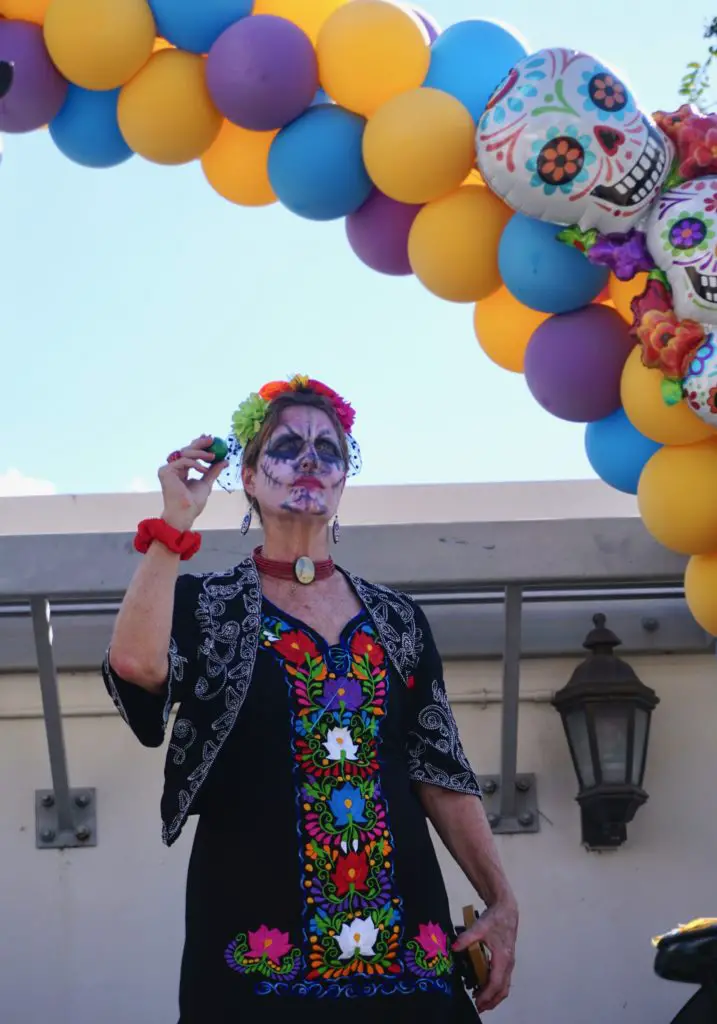 Dia de los Muertos Event at Edison Mall