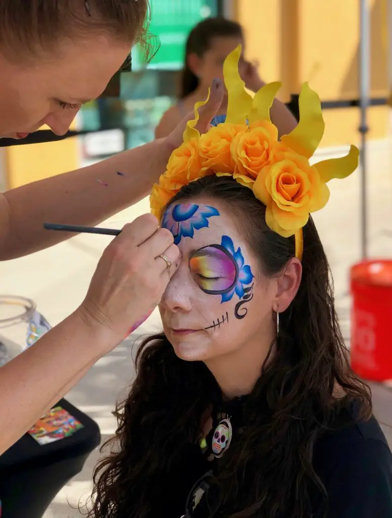 Dia de los Muertos Event at Edison Mall