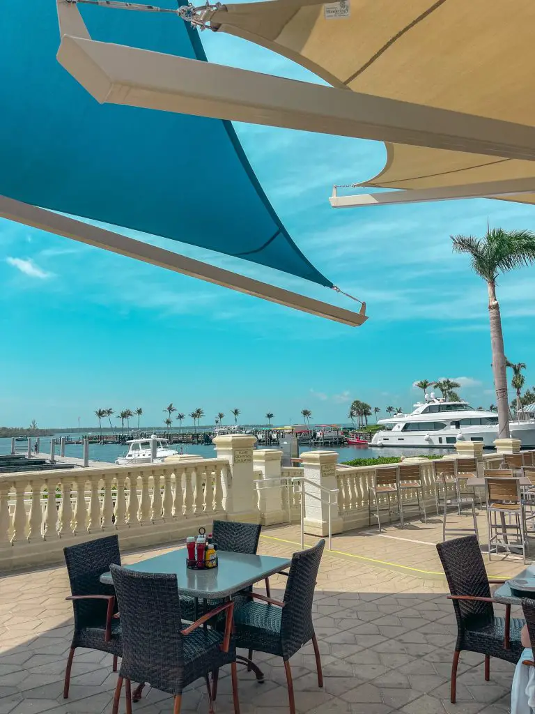 Marker 92 and the best waterfront restaurants in Cape Coral Florida