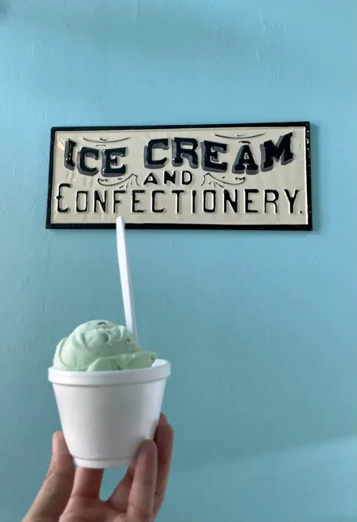 Best Ice Cream Spots in Fort Myers River District