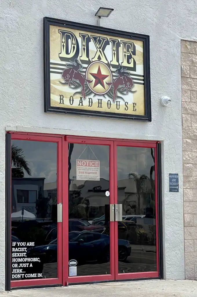 Dixie Roadhouse best bars in Cape Coral