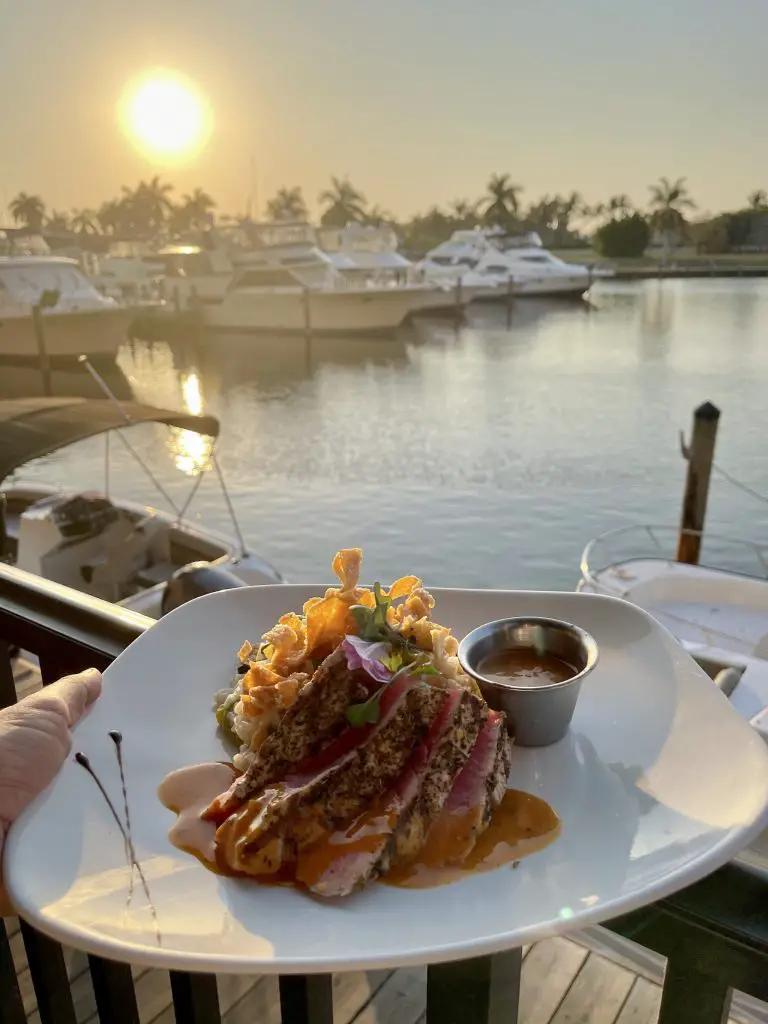 Best restaurants in Cape Coral to watch the sunset Fathoms Restaurant